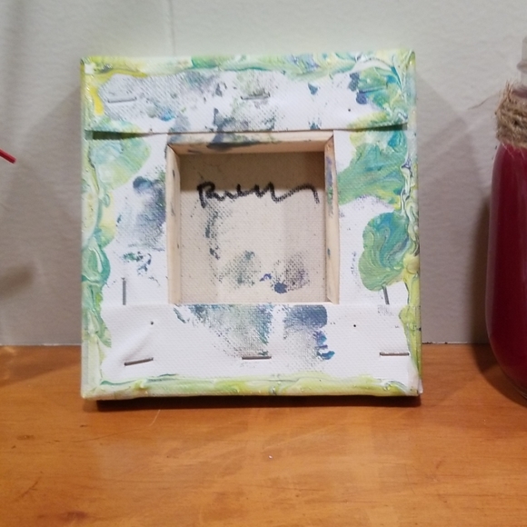 5"x5" Handmade Paint Pour - Picture 4 of 5